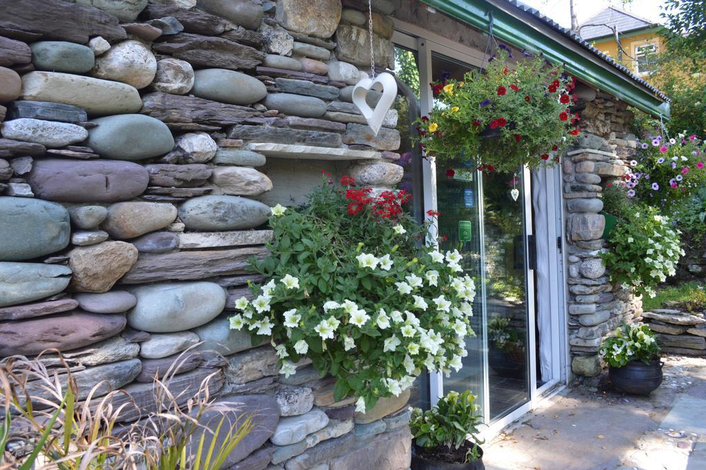 Lissyclearig Thatched Cottage Kenmare Ngoại thất bức ảnh