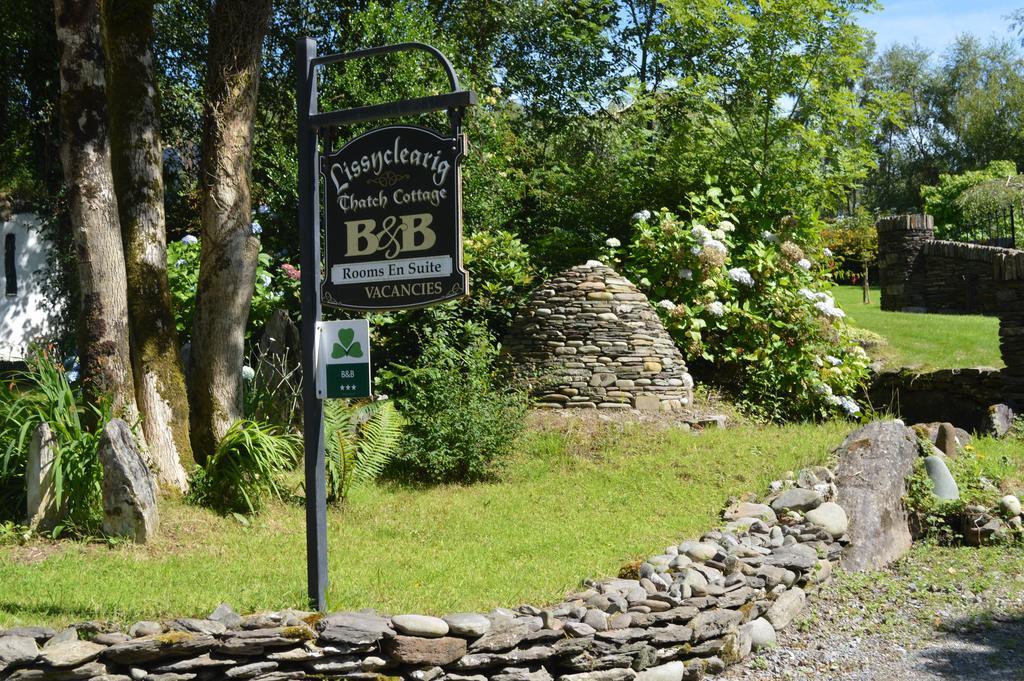 Lissyclearig Thatched Cottage Kenmare Ngoại thất bức ảnh